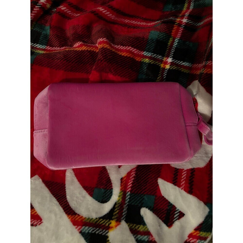Valentino pink velvet pouch - Picture 2 of 4